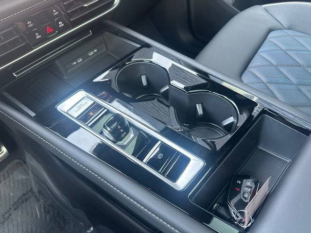 New 2025 Volkswagen Atlas Cross Sport SEL Premium R-Line image 28