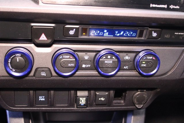 Used 2021 Toyota Tacoma TRD Sport image 25