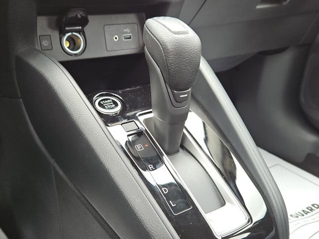 New 2025 Nissan Versa SV w/ Trunk Package image 39