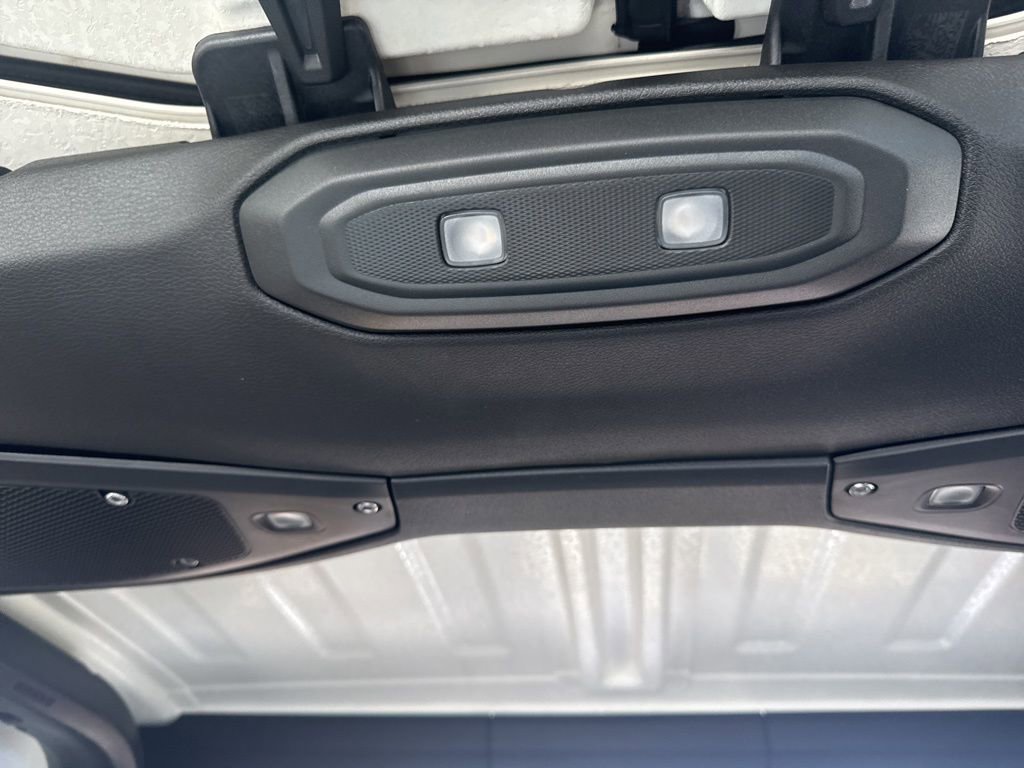 New 2025 Jeep Gladiator Sport image 41