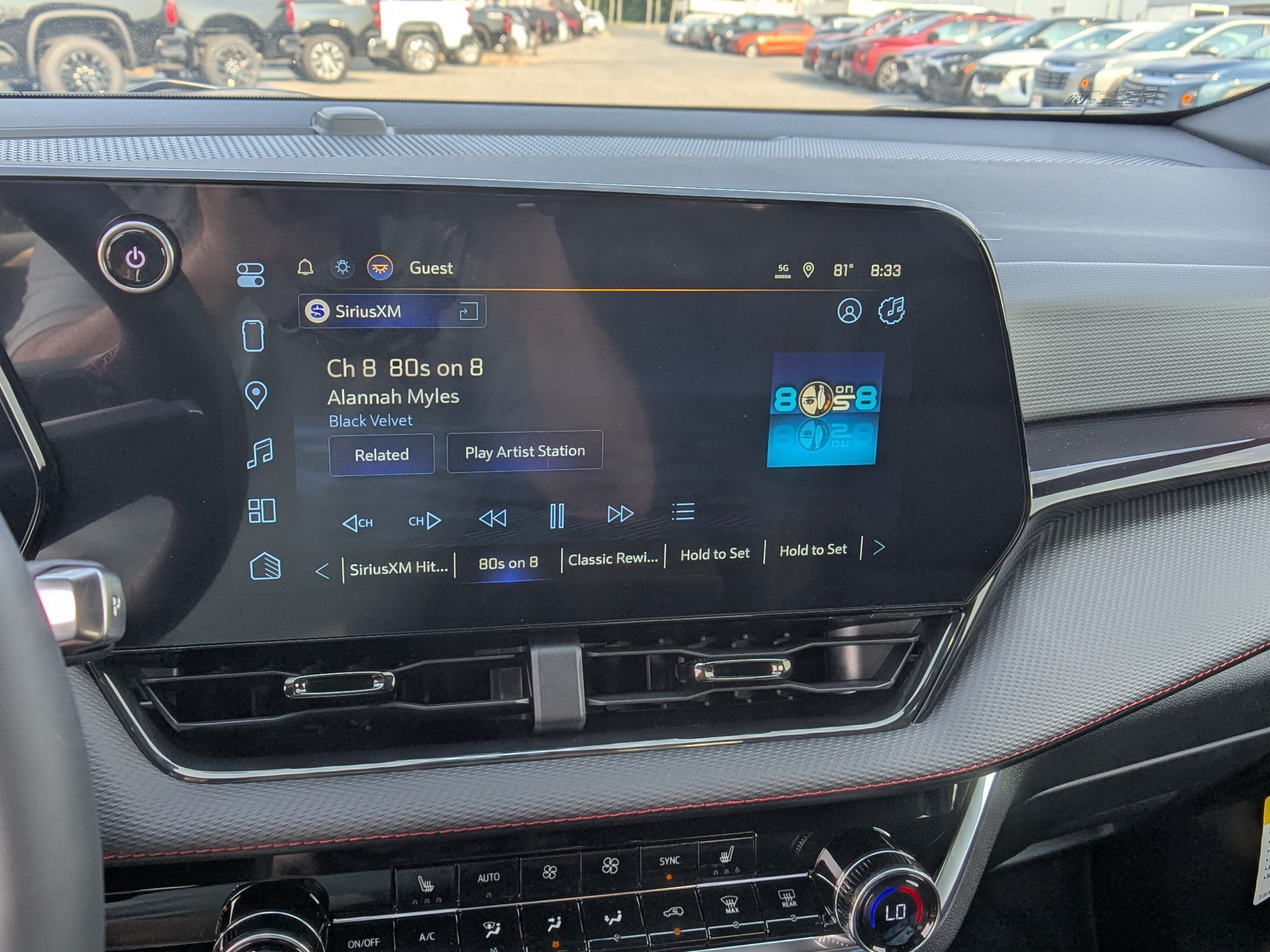 New 2027 Chevrolet Equinox RS FWD image 17