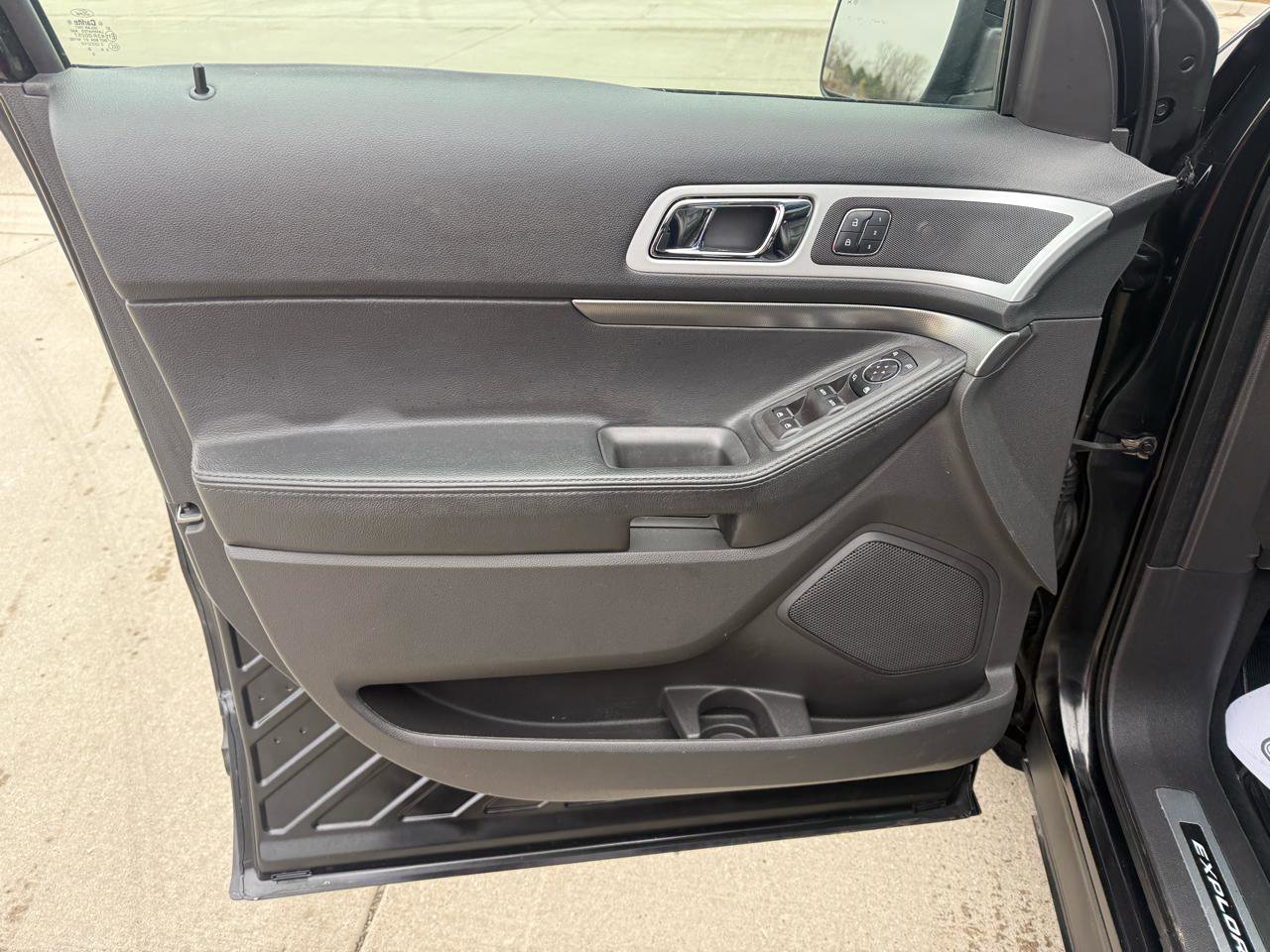 Used 2014 Ford Explorer Sport w/ Equipment Group 401A image 11