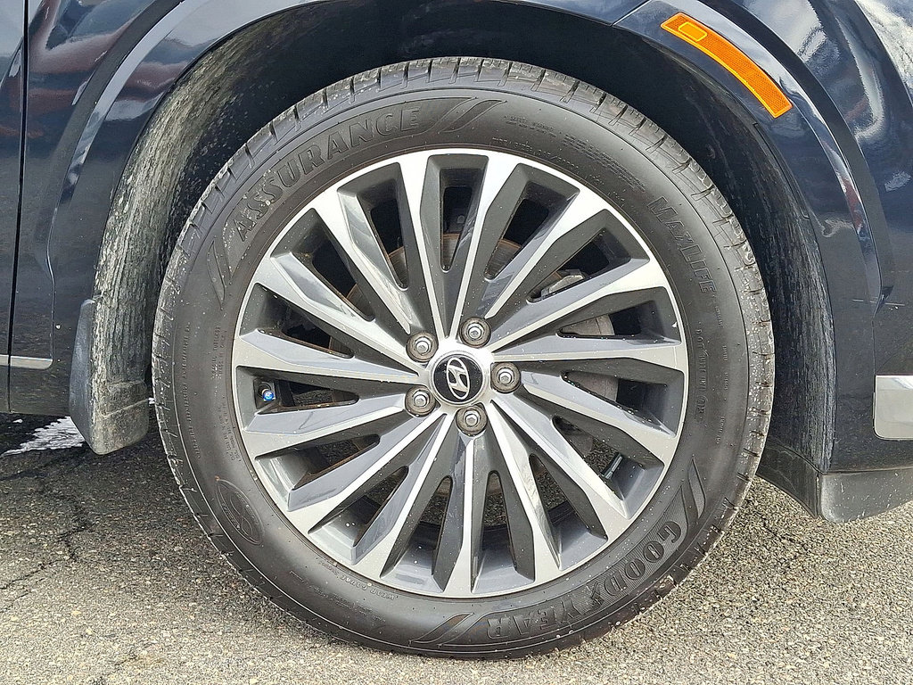 Used 2023 Hyundai Palisade Calligraphy w/ Winter Package image 27