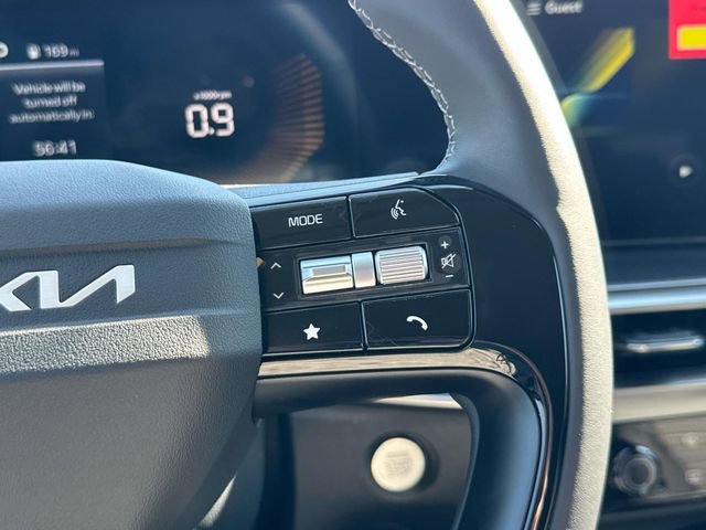 New 2026 Kia Sorento LX FWD image 29