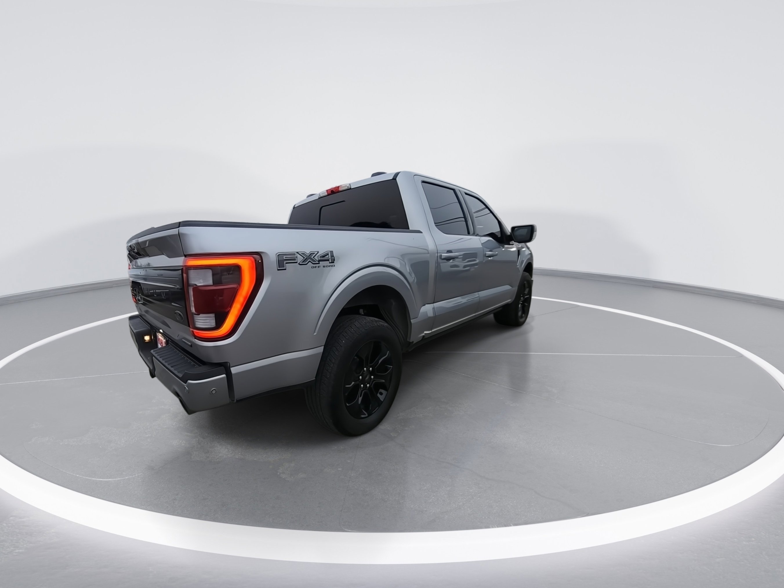 Used 2022 Ford F150 Platinum w/ Equipment Group 701A High image 8