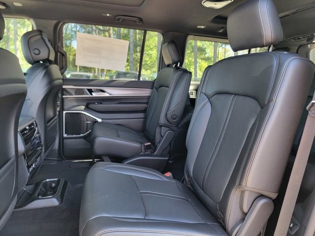 New 2026 Jeep Grand Wagoneer 4WD image 20