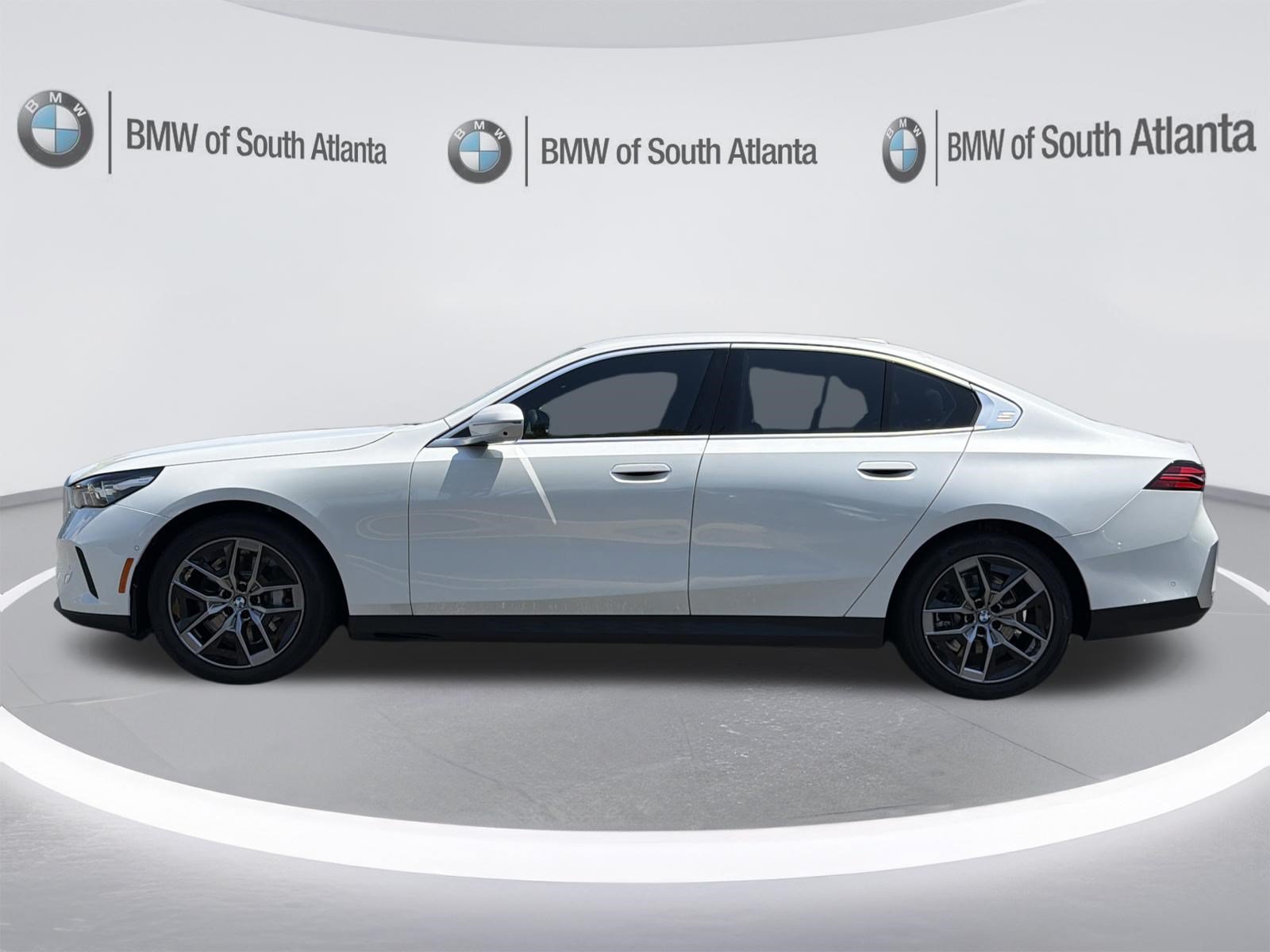New 2027 BMW 530i w/ Premium Package RWD image 21