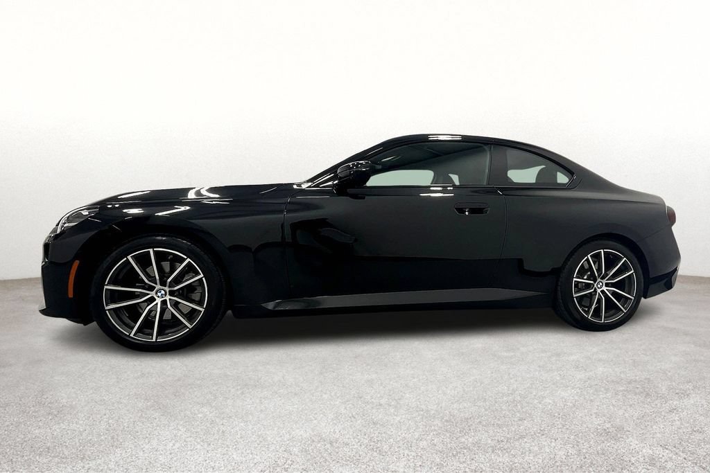 New 2025 BMW 230i Coupe w/ Convenience Package RWD image 6