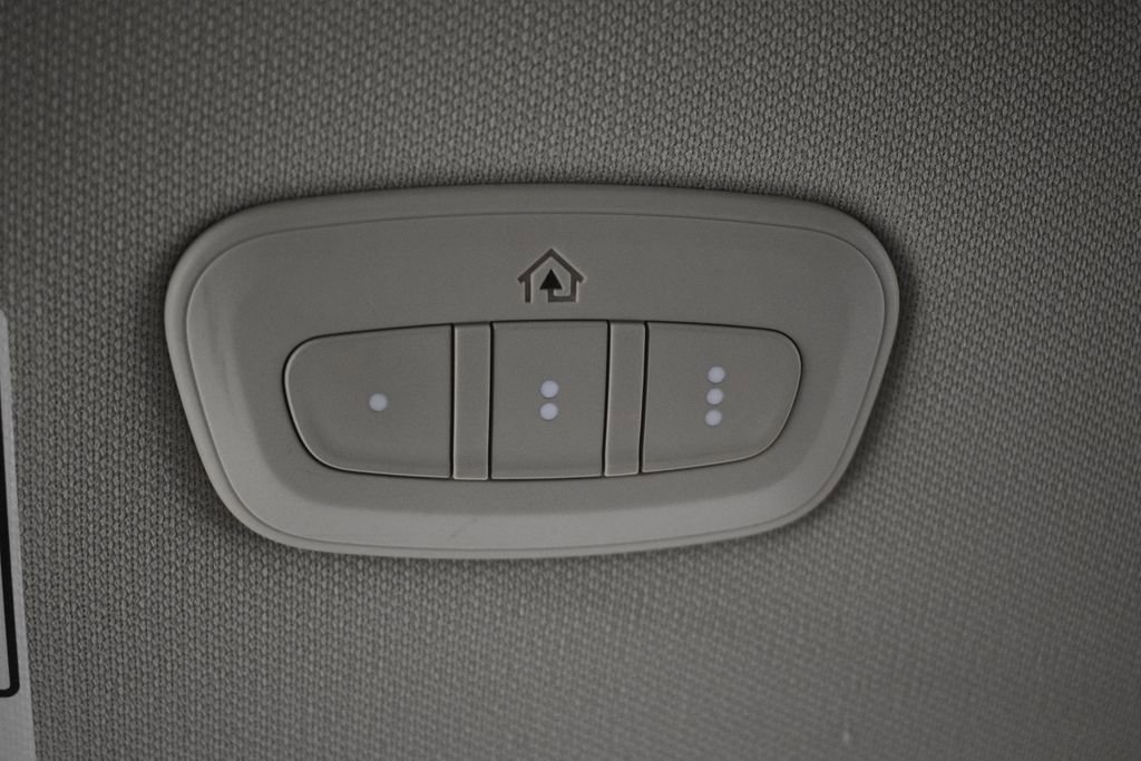 Certified 2016 Jeep Cherokee Trailhawk w/ Comfort/Convenience Group image 55