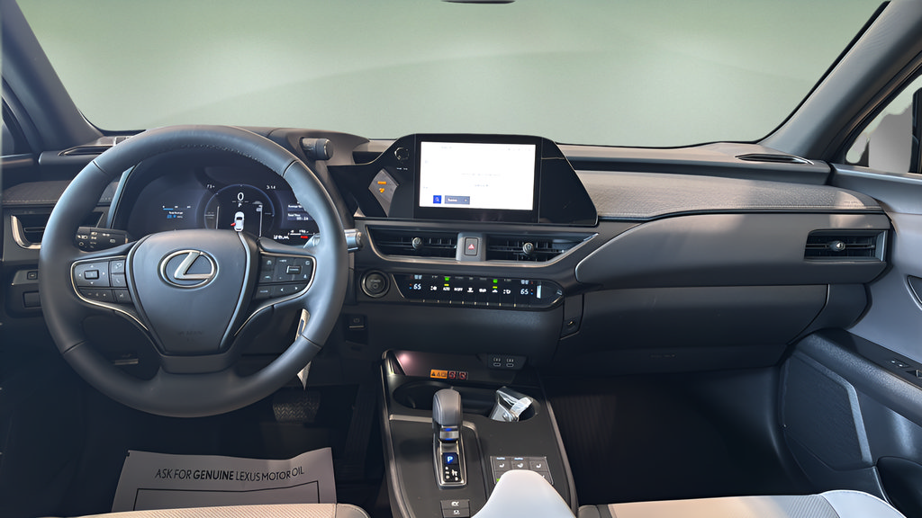 New 2026 Lexus UX 300h AWD image 18