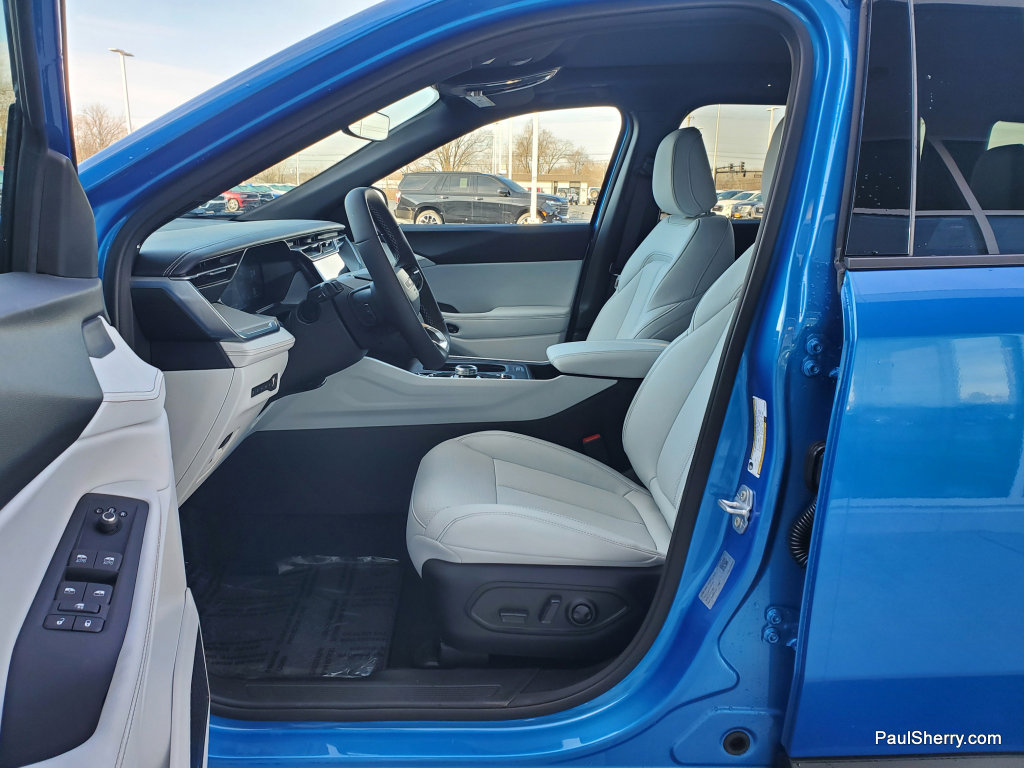 New 2026 Jeep Cherokee Limited image 25