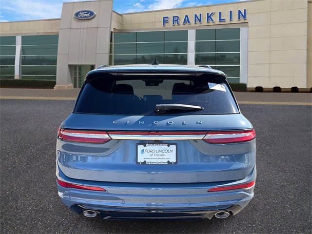 New 2026 Lincoln Corsair Premiere image 6