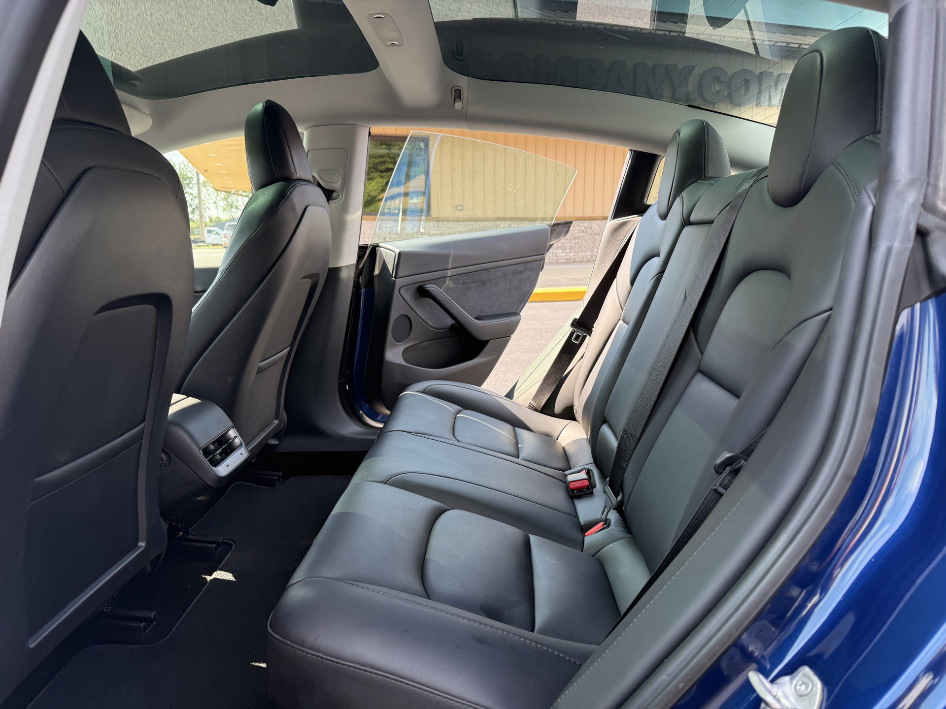 Used 2023 Tesla Model 3 Standard Range RWD image 28