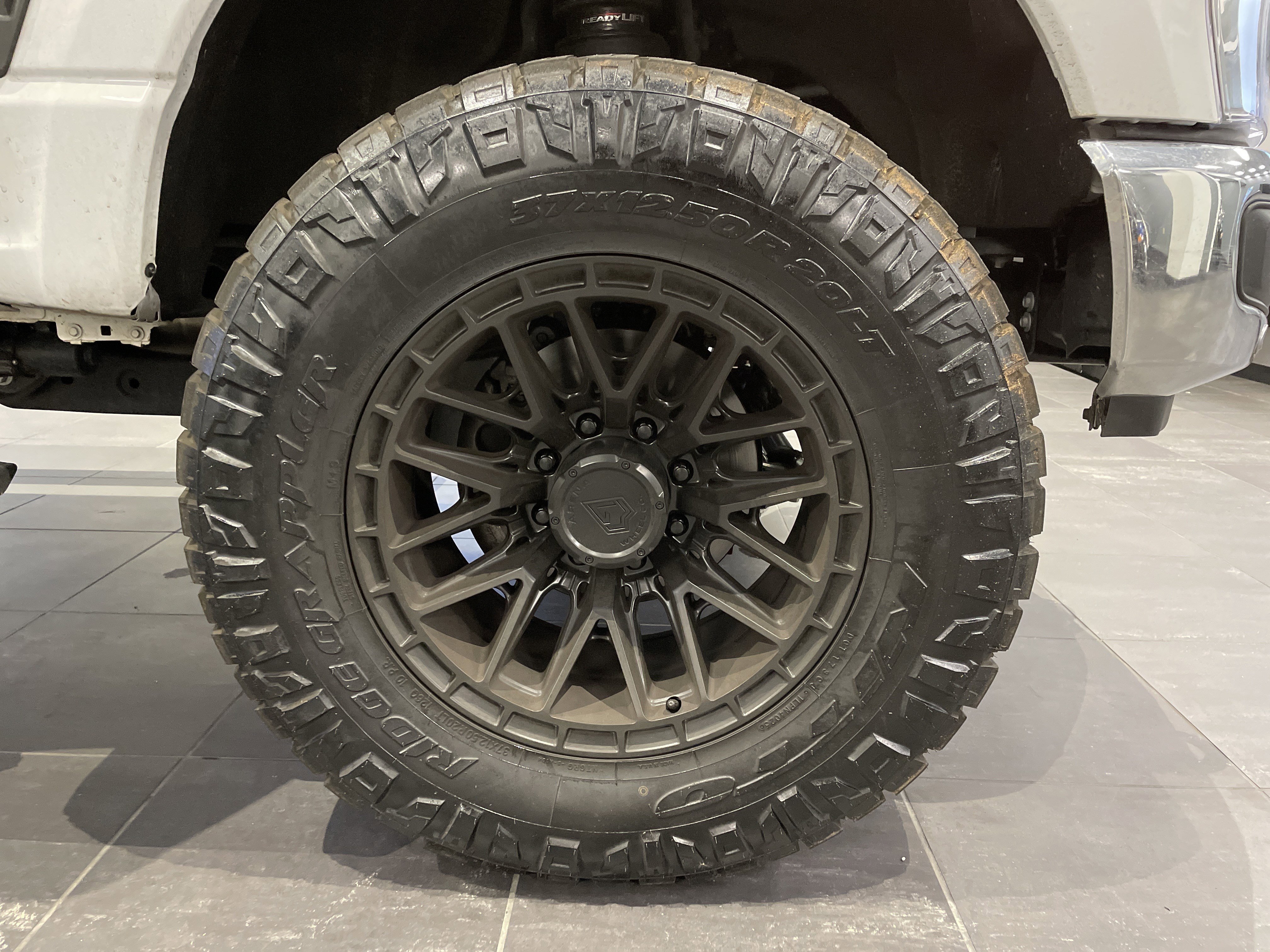 Used 2025 Ford F250 Lariat w/ Lariat Ultimate Package image 12