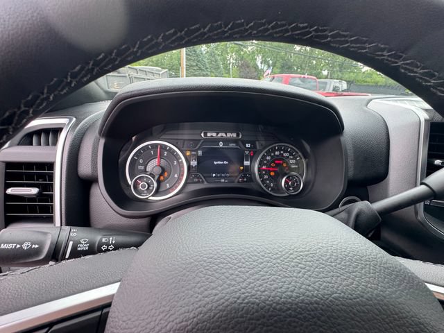 New 2026 RAM 2500 Big Horn AWD/4WD image 37