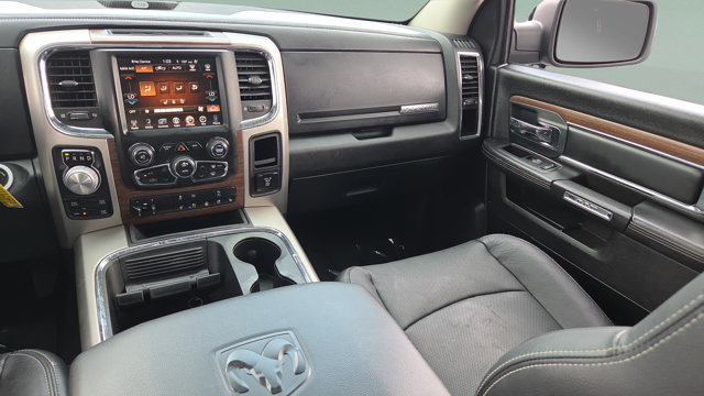 Used 2017 RAM 1500 Laramie AWD/4WD image 14
