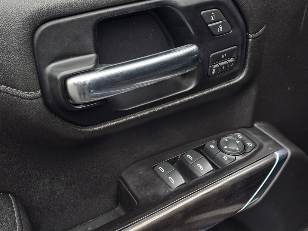 Used 2019 Chevrolet Silverado 1500 LTZ w/ LTZ Plus Package AWD/4WD image 24