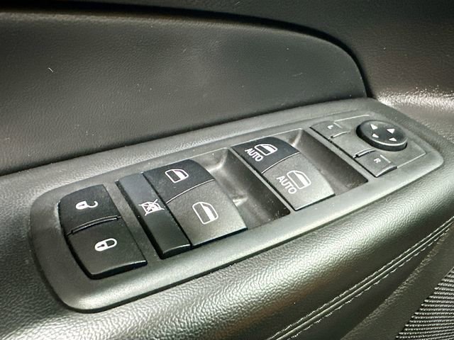 Used 2019 Jeep Grand Cherokee Altitude image 20