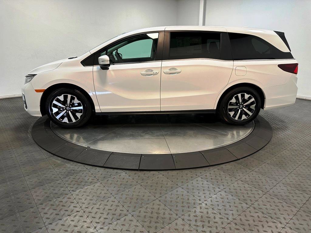 New 2026 Honda Odyssey EX-L image 5