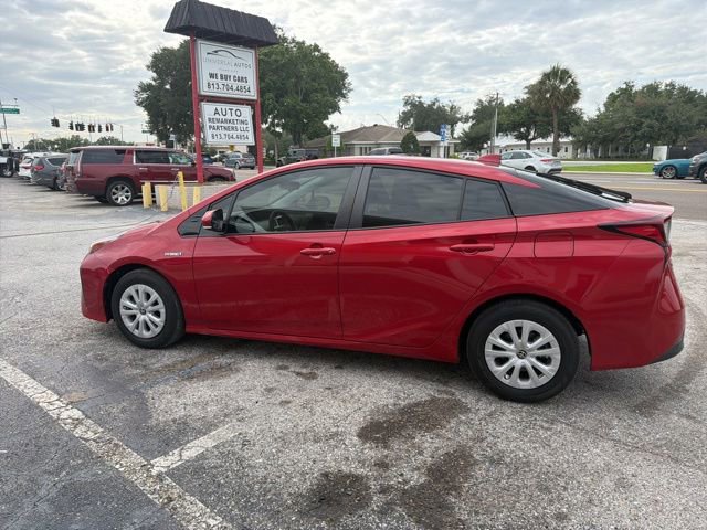 Used 2020 Toyota Prius LE FWD image 8