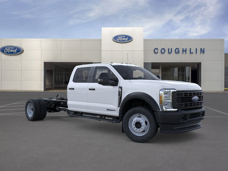 New 2026 Ford F550 4x4 Crew Cab image 7