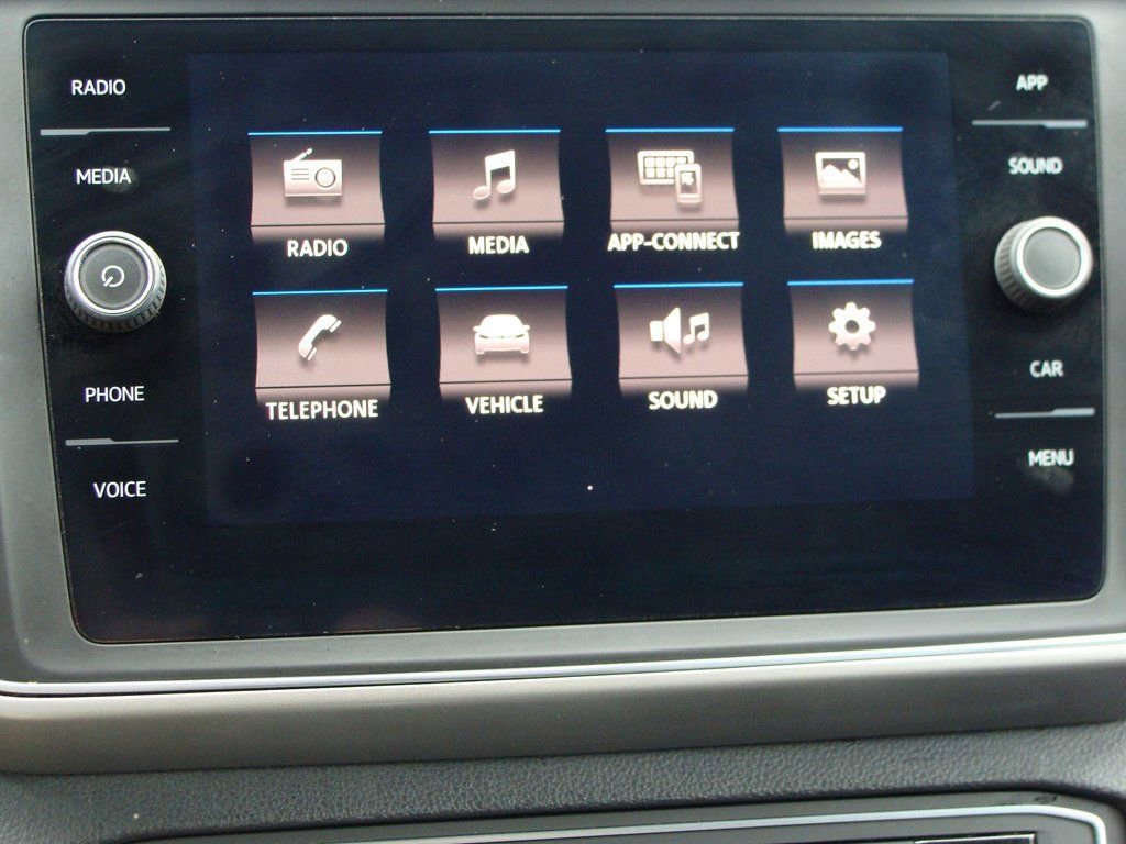 Used 2018 Volkswagen Atlas SE image 14