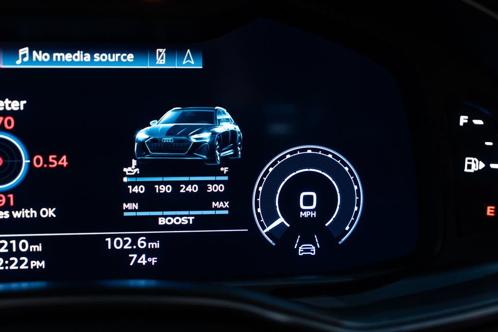 Used 2021 Audi RS 6 AWD/4WD image 31