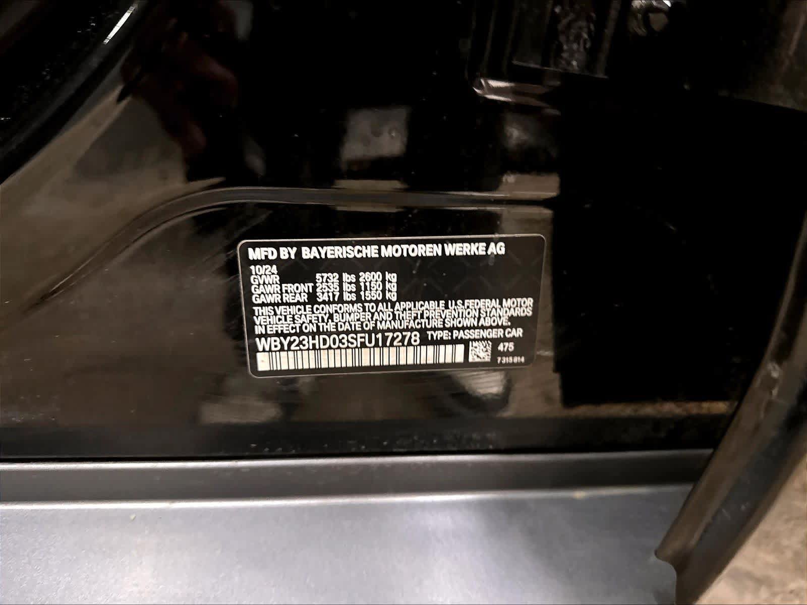Used 2025 BMW i4 eDrive40 w/ M Sport Package RWD image 33