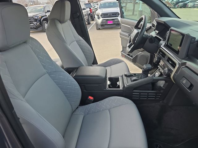 Used 2025 Toyota Tacoma SR5 image 10