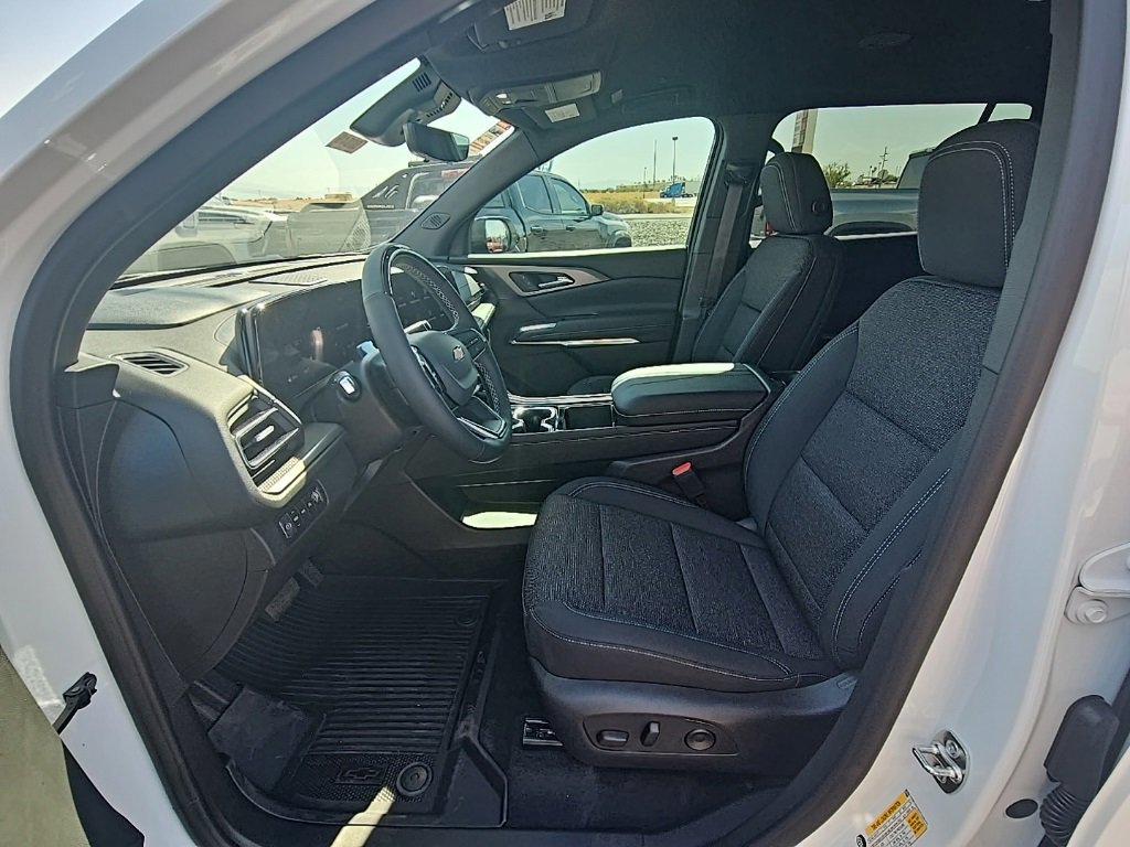 New 2026 Chevrolet Traverse LT w/ Enhanced Driving Package image 10