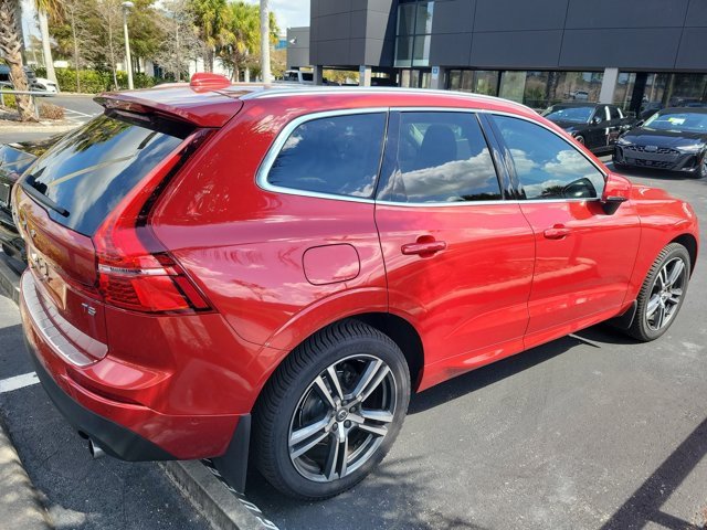 Used 2019 Volvo XC60 T5 Momentum w/ Protection Package image 4