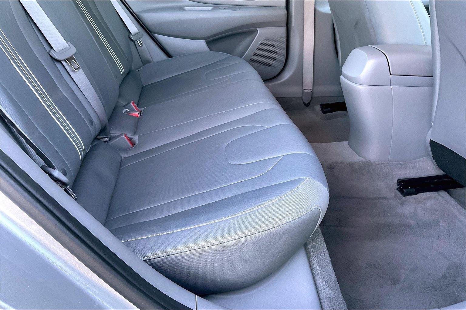 Used 2021 Hyundai Elantra SEL w/ Cargo Package image 18