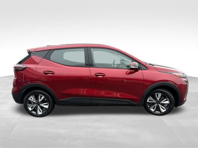 Certified 2023 Chevrolet Bolt EUV LT w/ Convenience Package FWD image 6