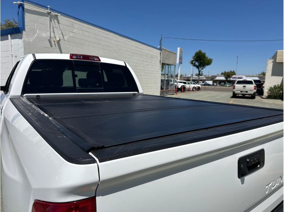 Used 2019 Toyota Tundra SR5 AWD/4WD image 14