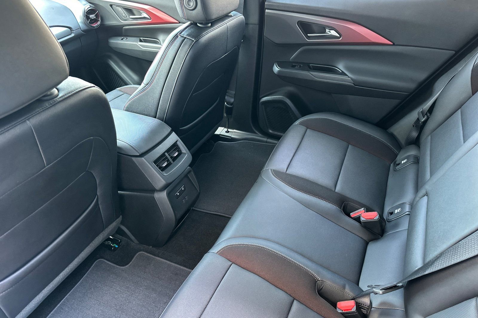 New 2025 Chevrolet Equinox EV RS w/ Active Safety Package 3 image 12