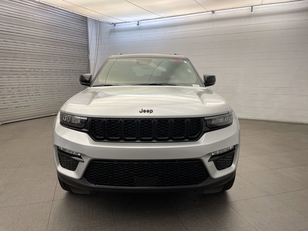 New 2025 Jeep Grand Cherokee Limited image 6