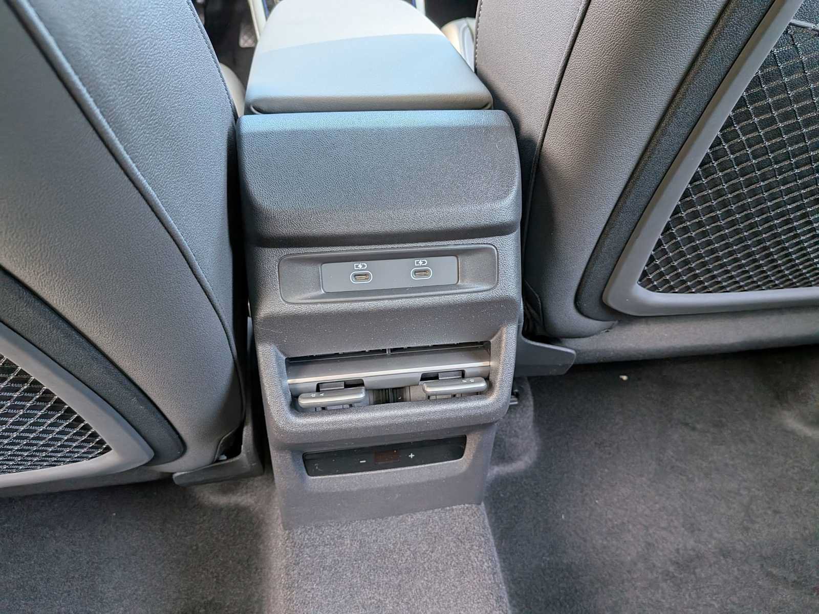 New 2026 Audi Q3 quattro 2.0T AWD/4WD image 18