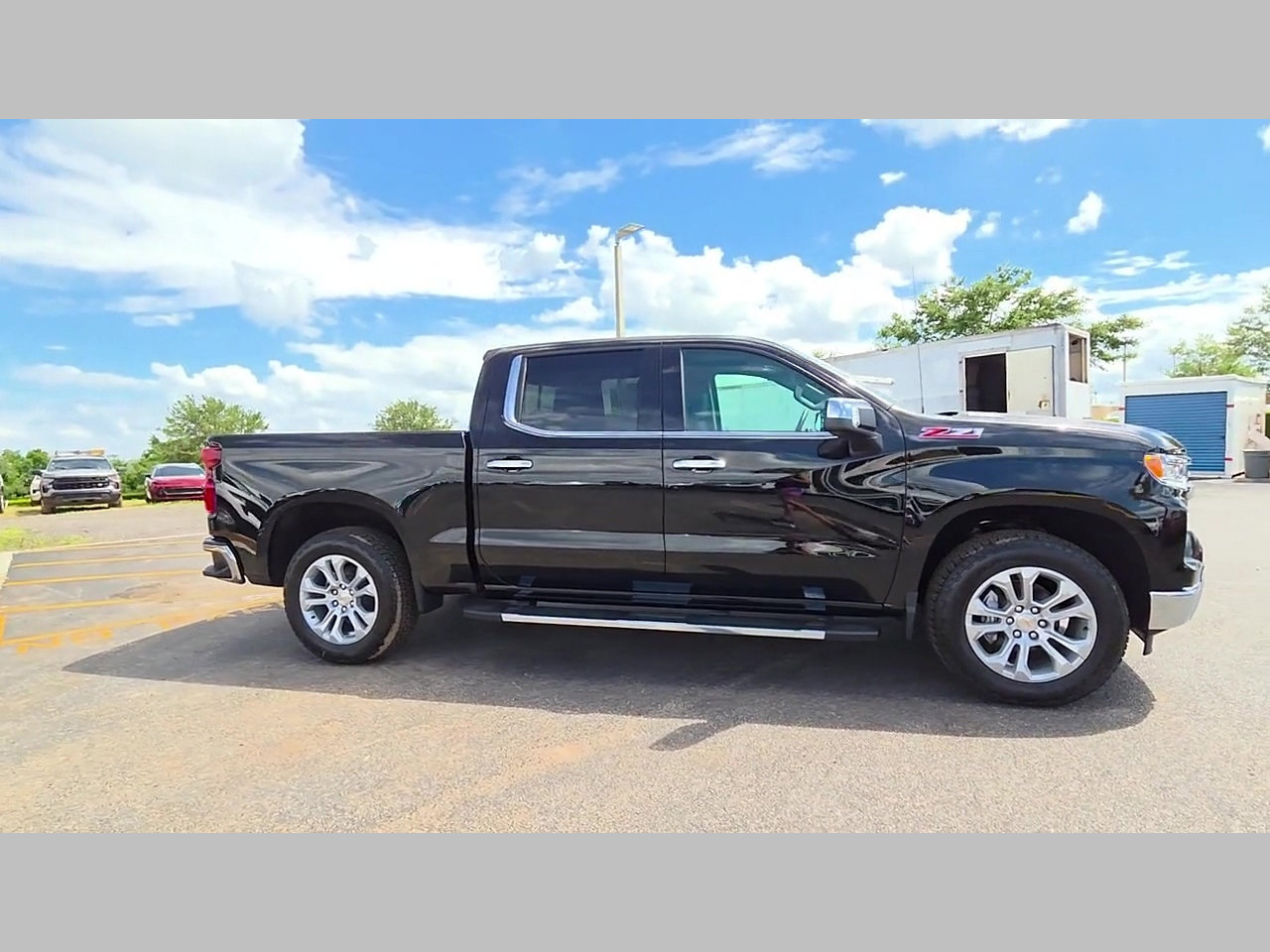 New 2026 Chevrolet Silverado 1500 LTZ w/ Technology Package AWD/4WD image 17