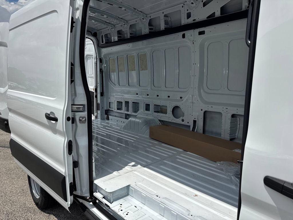 New 2026 Ford Transit 350 148 High Roof Extended DRW w/ Upfitter Package RWD image 10