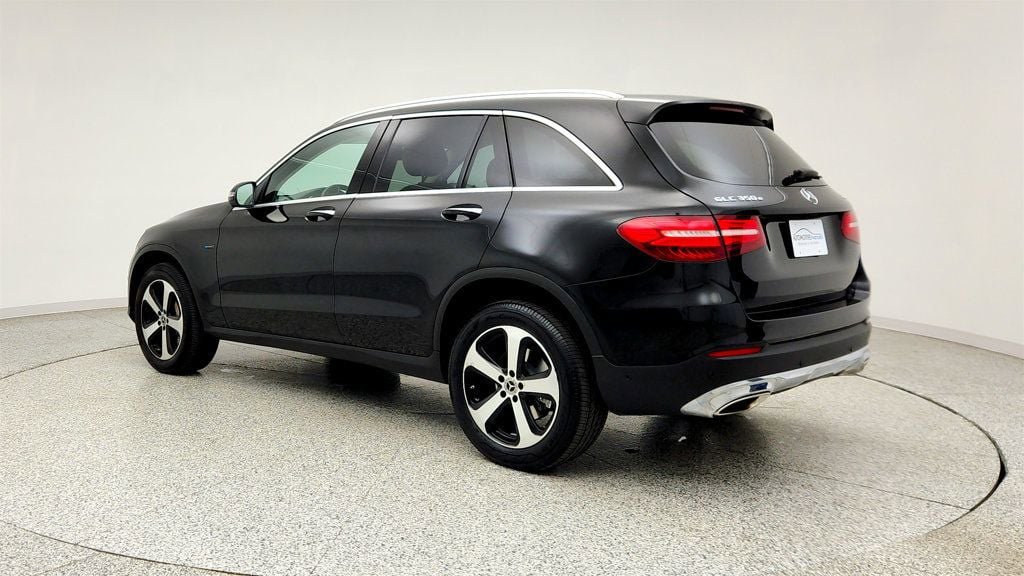 Used 2019 Mercedes-Benz GLC 350e 4MATIC image 7