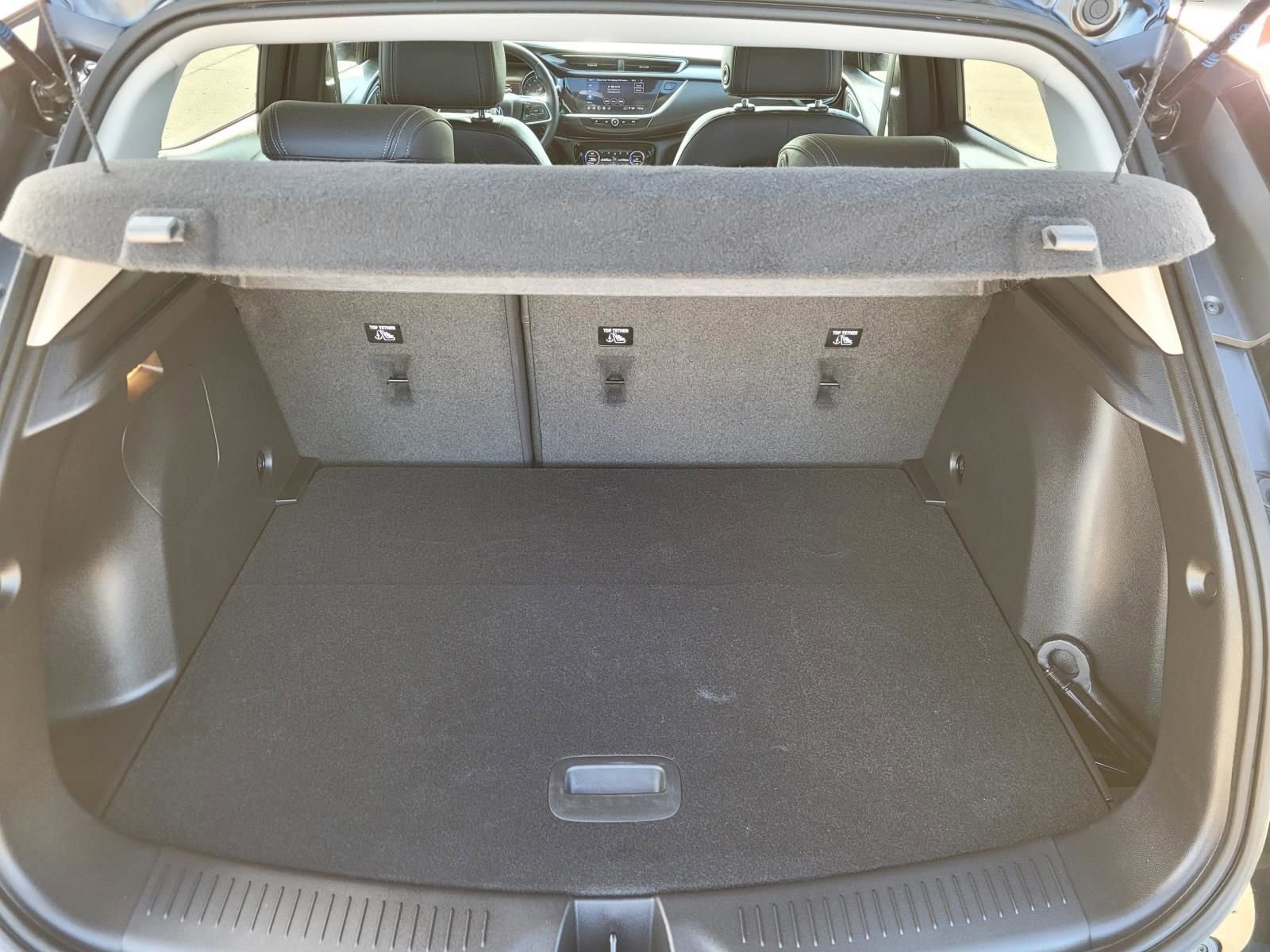 Used 2022 Buick Encore GX Select w/ Sport Touring Package image 14