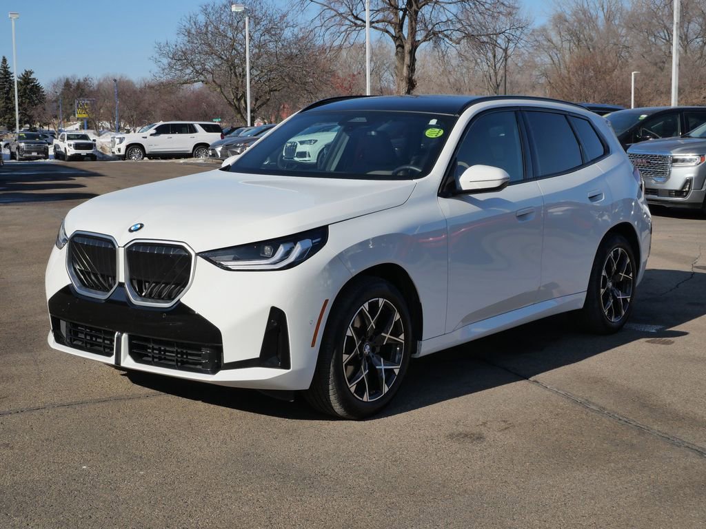 Used 2025 BMW X3 xDrive30i w/ M Sport Package image 4