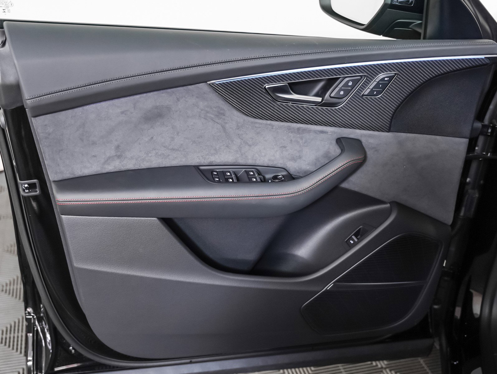 New 2026 Audi SQ8 Prestige image 23