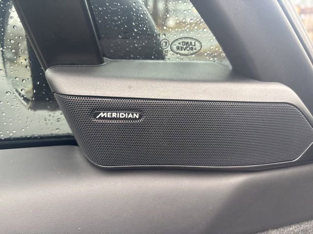 Used 2025 Land Rover Range Rover Sport Dynamic SE image 19