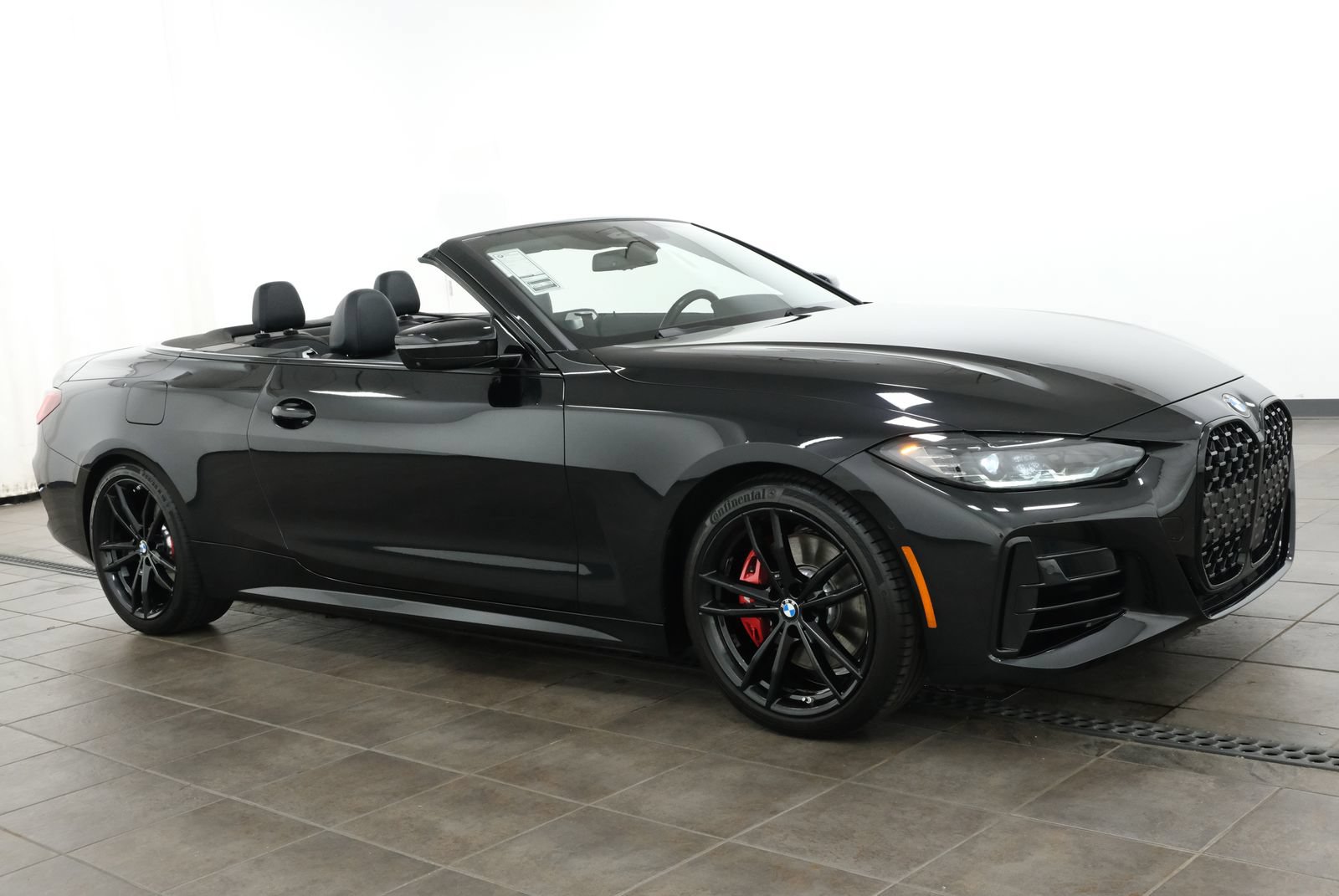 Used 2022 BMW M440i Convertible RWD image 8