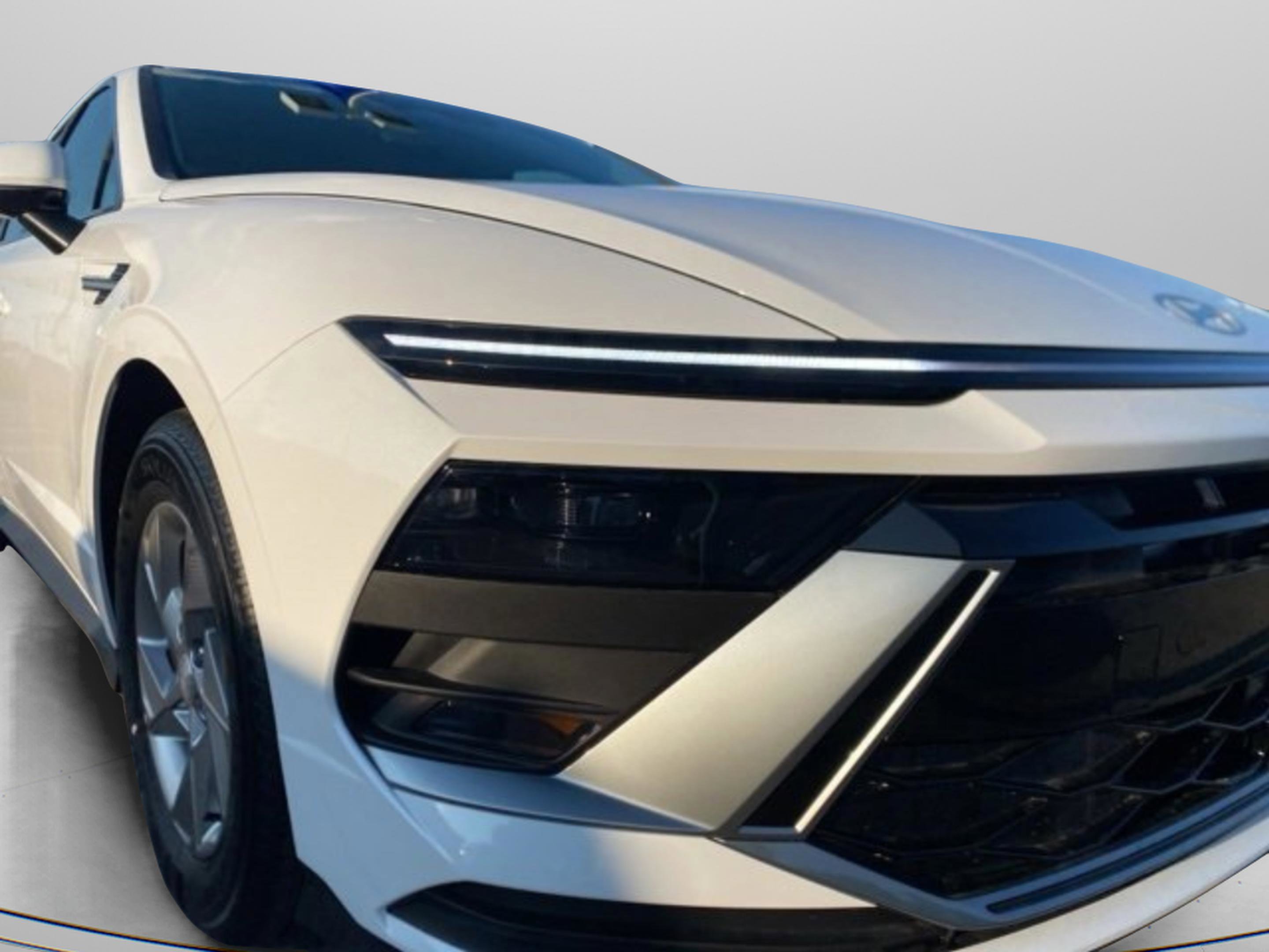 New 2026 Hyundai Sonata SE FWD image 3