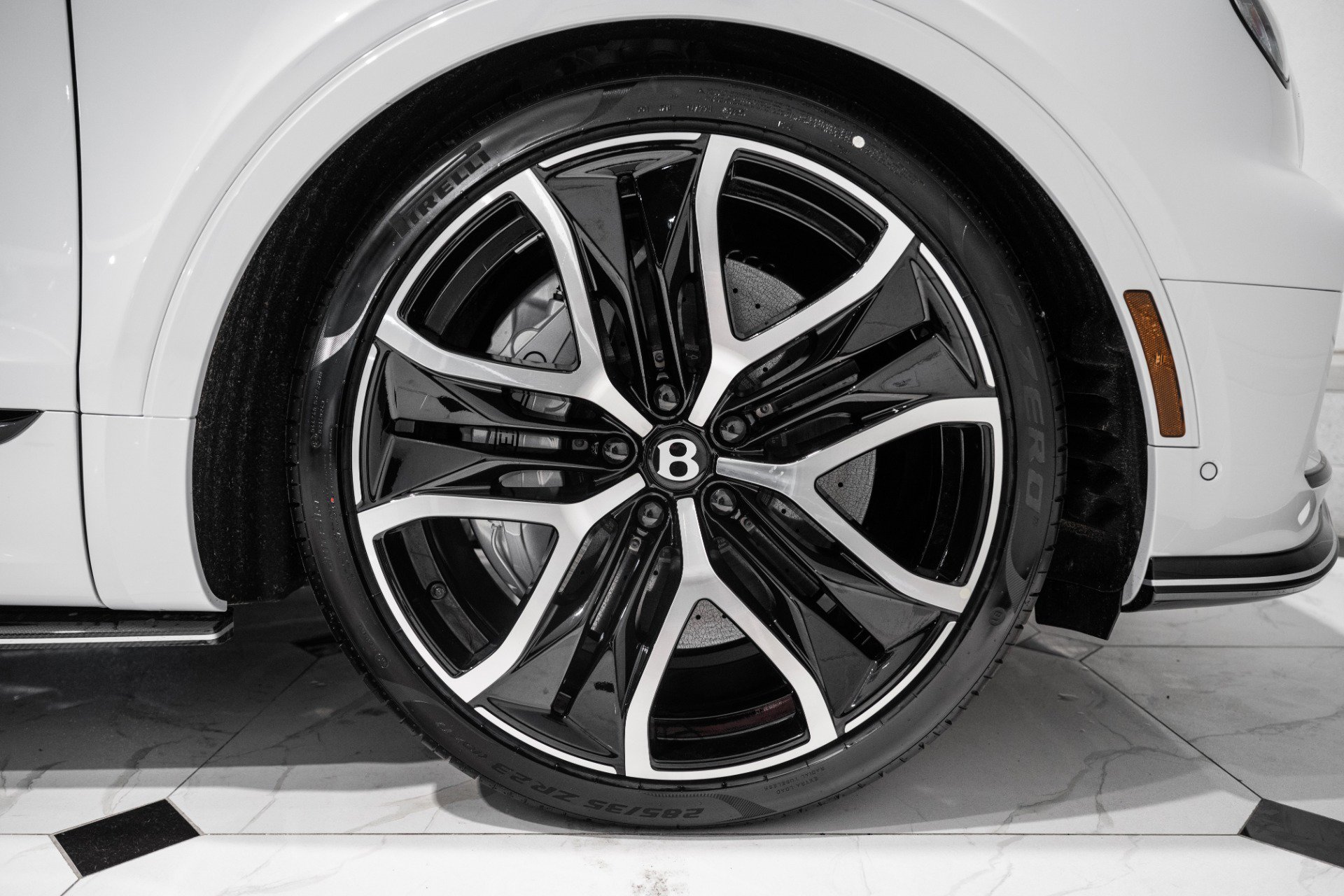 New 2026 Bentley Bentayga Speed image 17