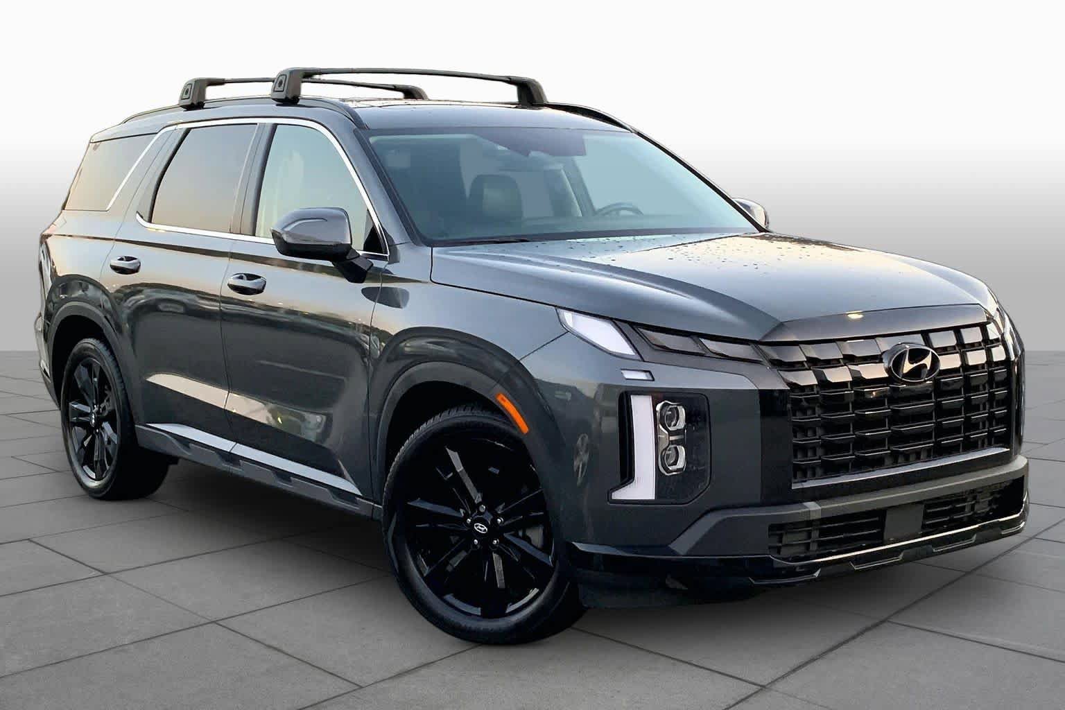 Used 2023 Hyundai Palisade XRT w/ Cargo Package FWD image 3