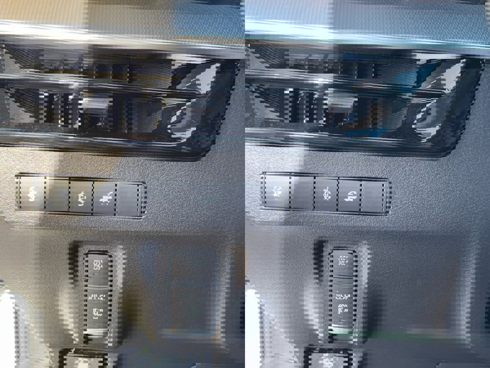 New 2025 Nissan Murano SL image 28