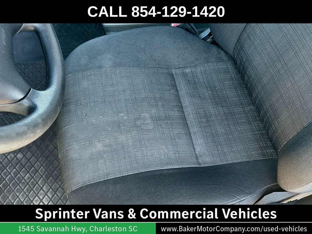 Used 2015 Freightliner Sprinter 3500 RWD image 19